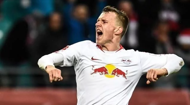 还要考察裁 还要考察裁